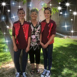 Meet your Posher, Joyce